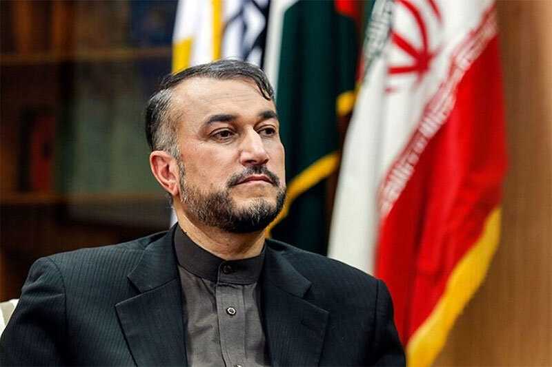 آقای امیرعبداللهیان! همان فارسی نطق کنید بهتر است