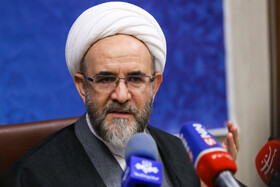 قطع رابطه استخدامی با کارمند در اثنای قرارداد به جهت تغییر نظریه گزینش، غیر قانونی است